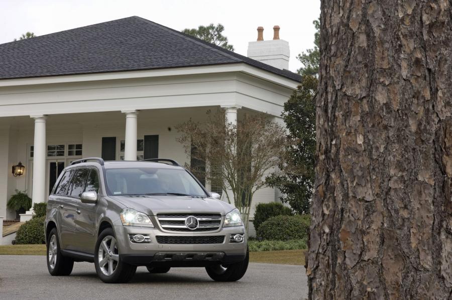  Mercedes-Benz GL-Class 2007 года  (фото 11 из 247)